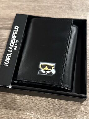 Karl Lagerfeld Black Leather Men’s Wallet with Signature Karl Patch Trifold
